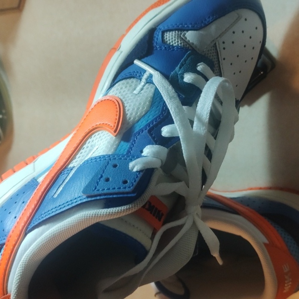 Size 7 Men's Orange Blue And White Nike Dunks With Verified Authenticity Coins - Picture 16 of 16